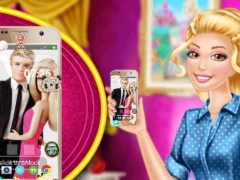 Barbie's New Smart Phone